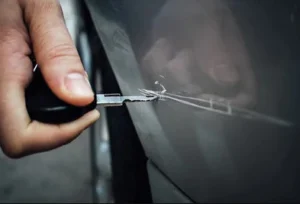 Çizik çelik rötuş